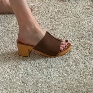 MIA Tan Leather Block Heel Mules